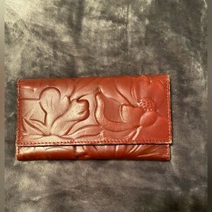 Patricia Nash Maroon Wallet